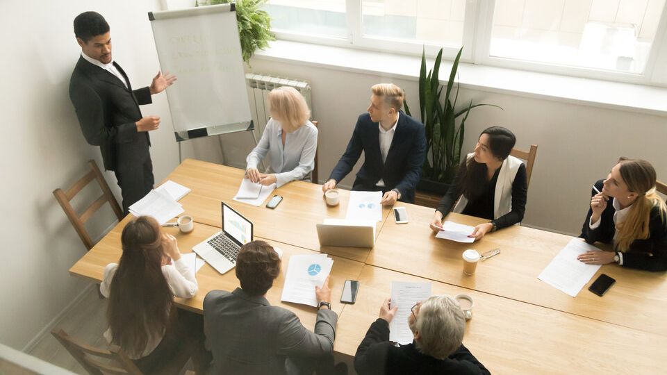 5 Things emotionally intelligent leaders do to retain remote workers
